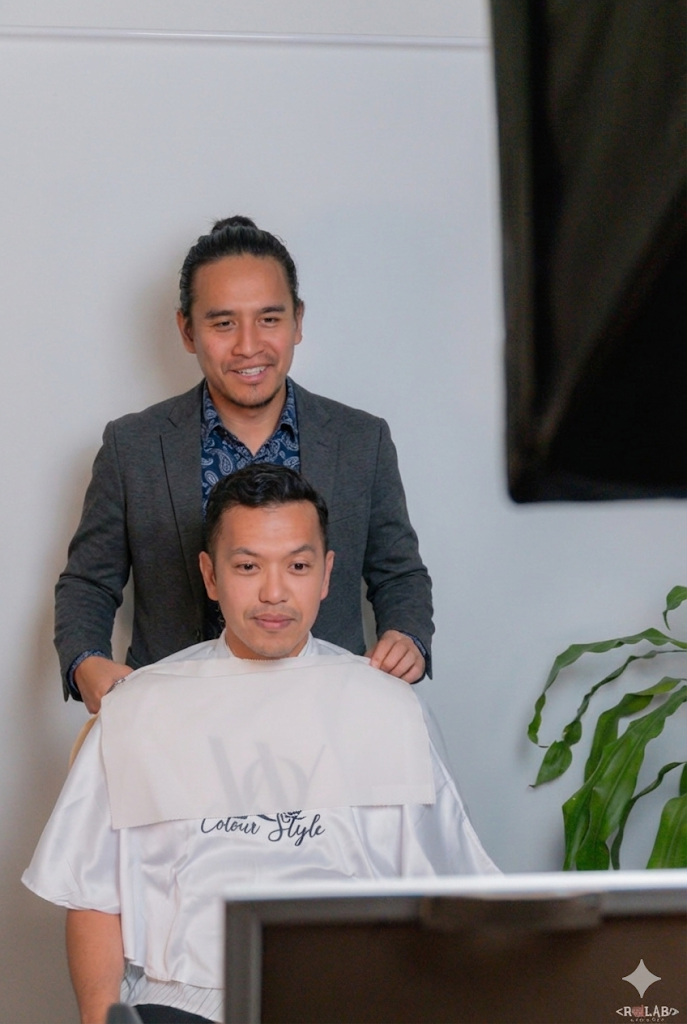 Colour analysis draping session — identifying the right season