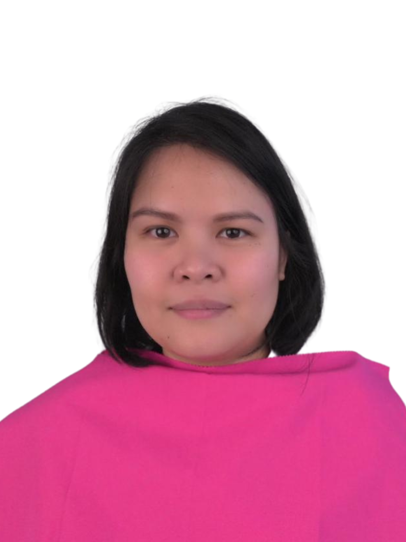 Person 2 with a colour that harmonises with their skin tone